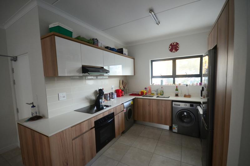 To Let 2 Bedroom Property for Rent in Paardevlei Western Cape